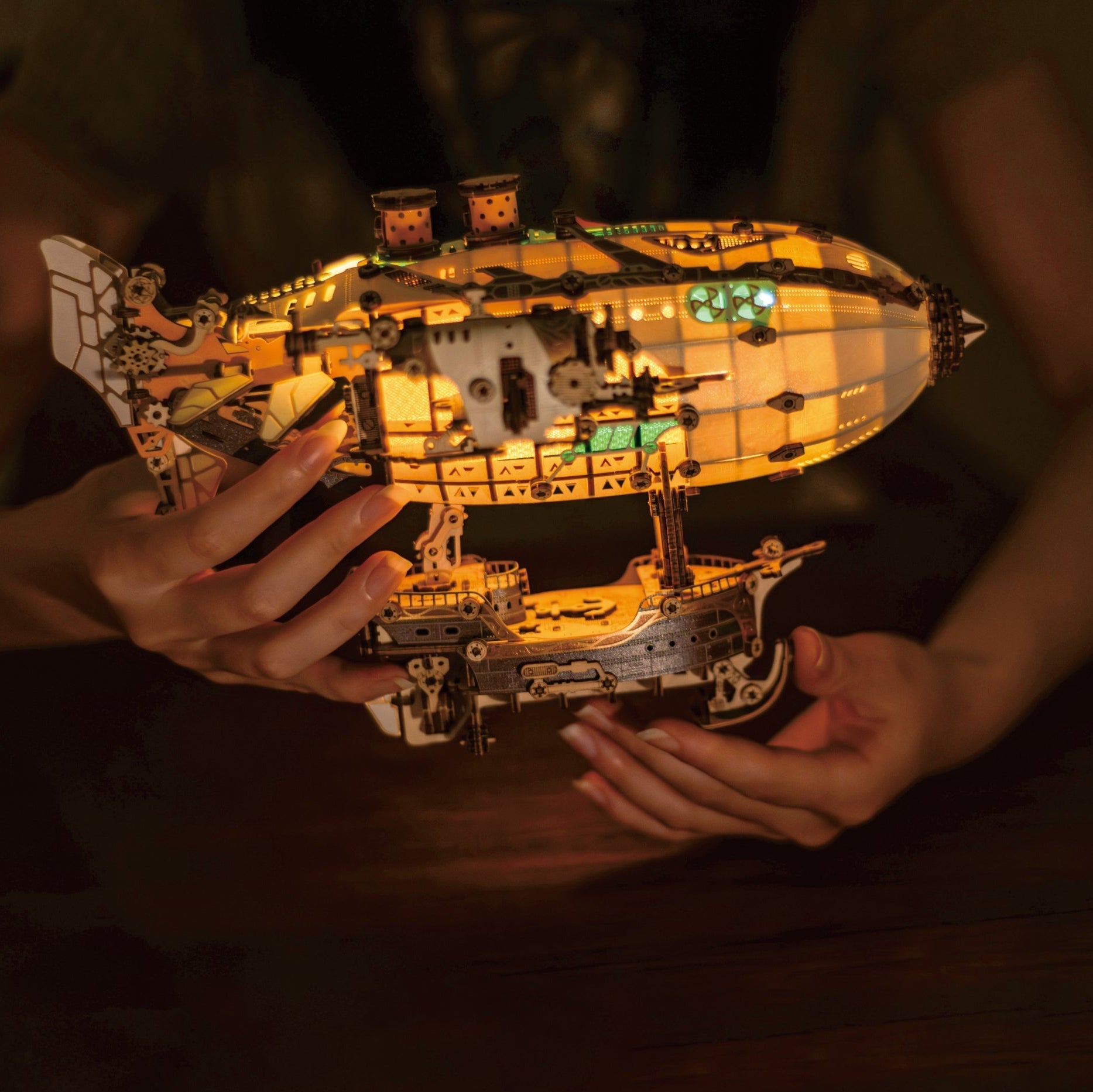 howCat MFantasy Airship-3D Wooden Puzzle Kit