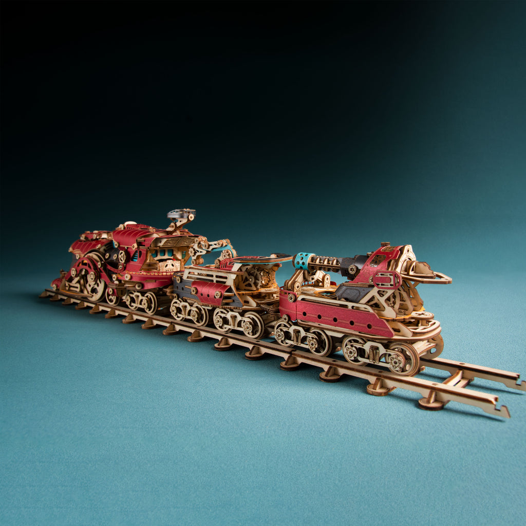 PRE-SALE New product: howCat Fantasy Steampunk Train